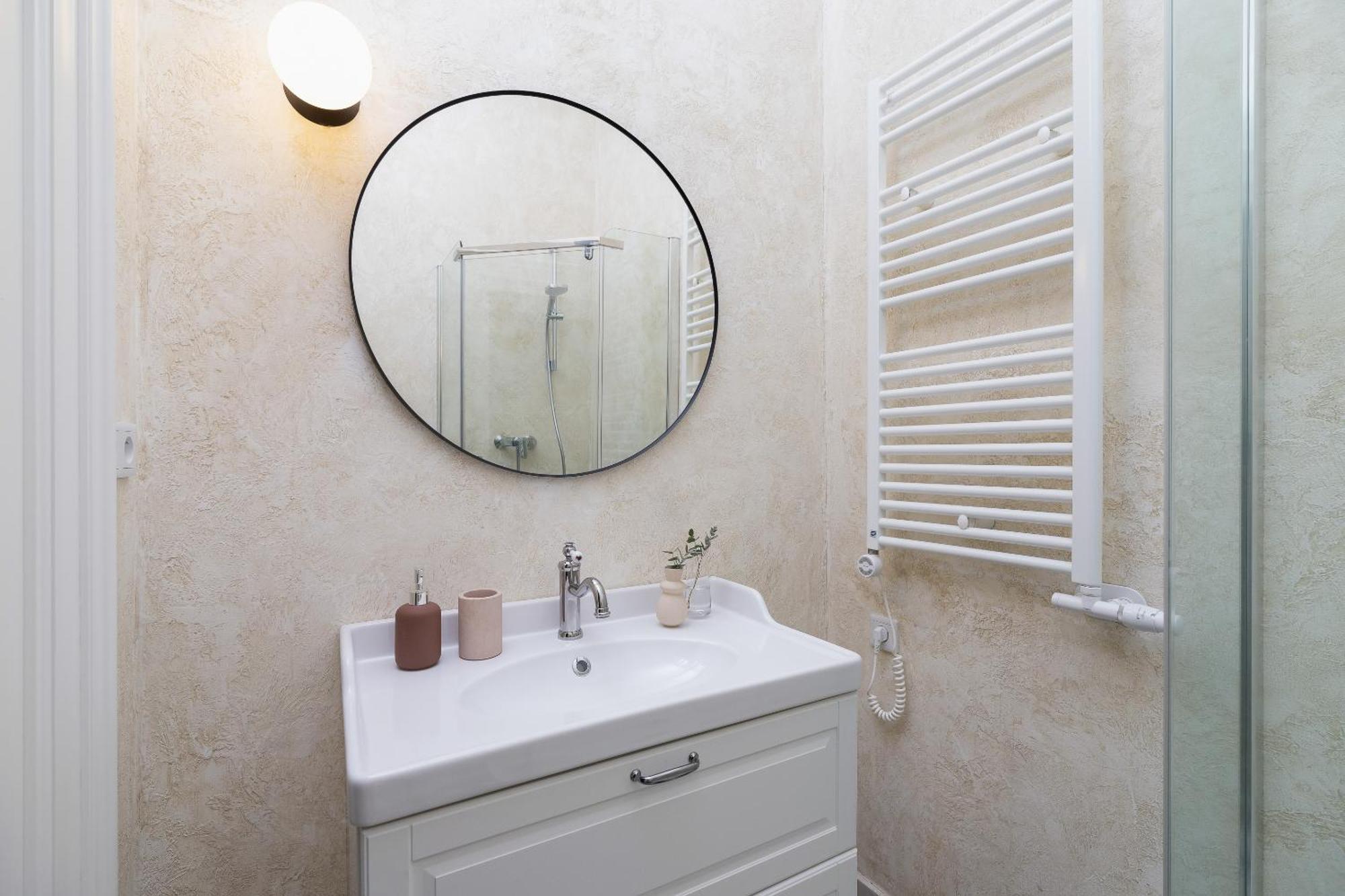 Apartament 3-bedroom - Rejtana 10